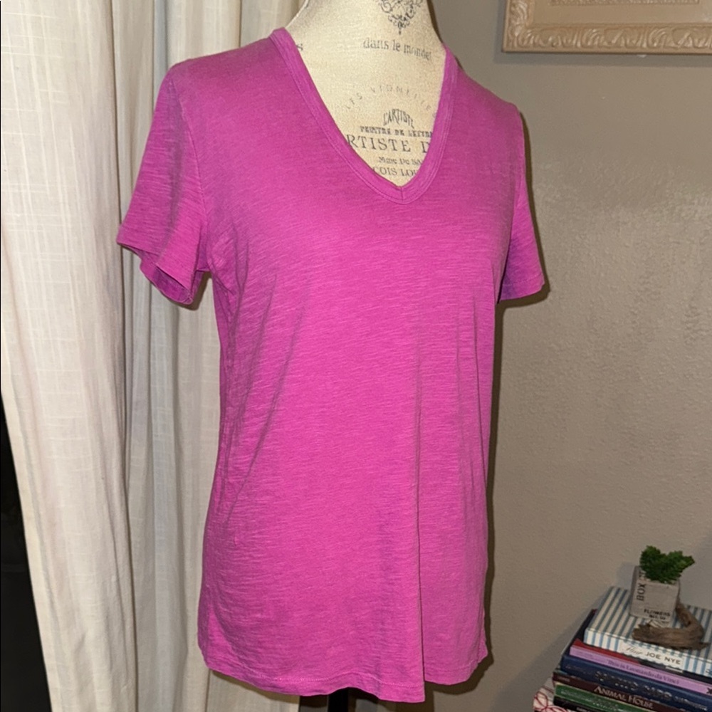 Universal Thread shortsleeve casual shirt Women's Pink V-Neck Top size Small - Picture 2 of 8